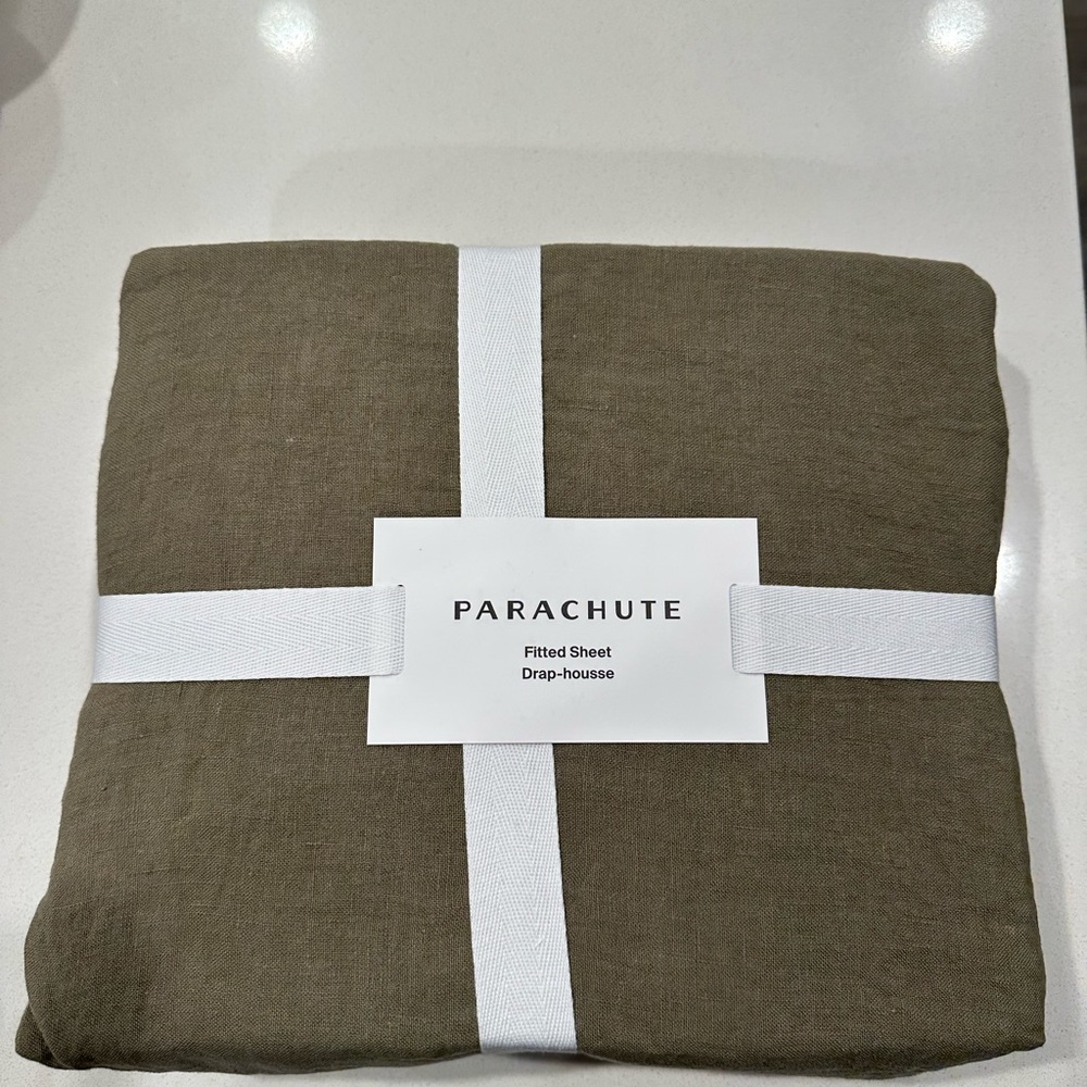Parachute Linen Fitted Sheet-Surplus